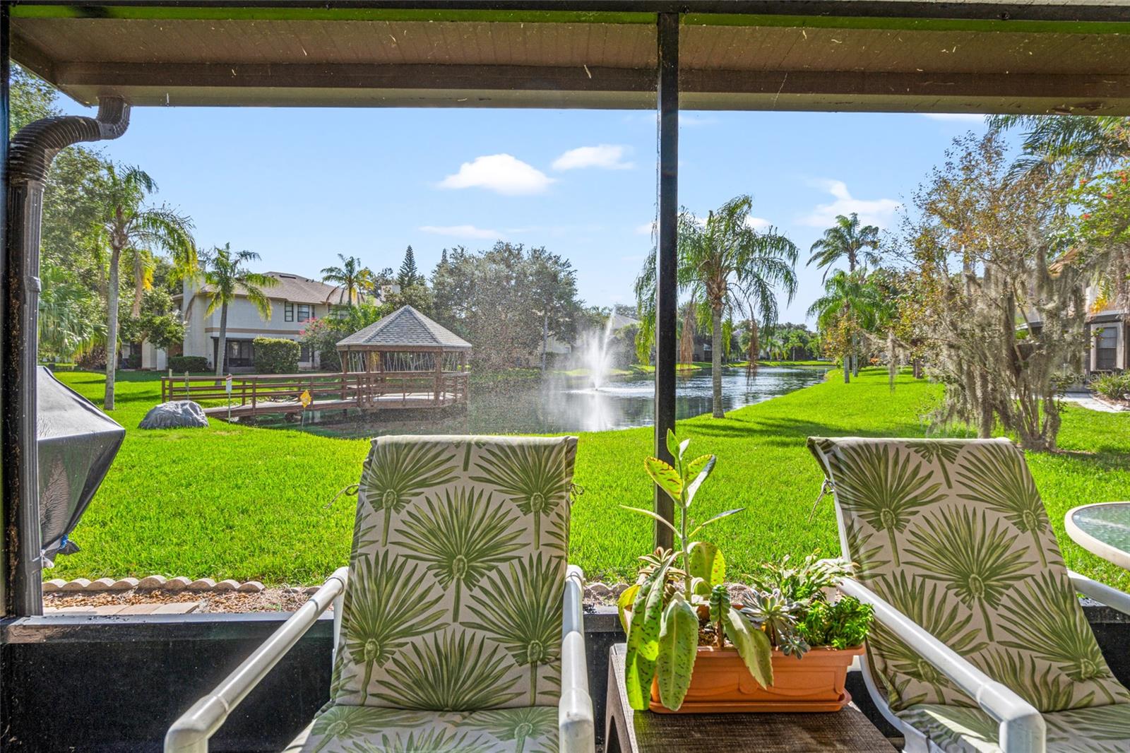 EMERALD BAY - Residential