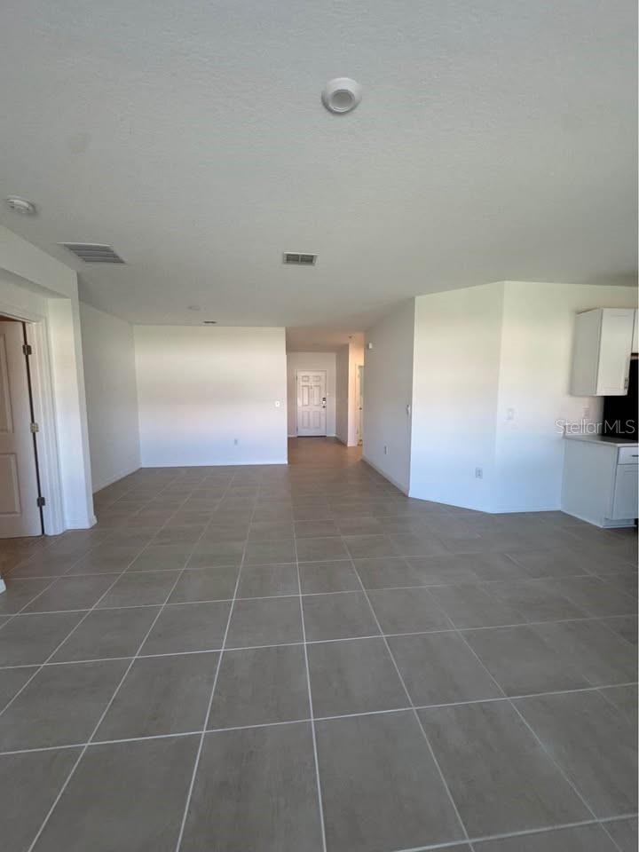 TIERRA DEL SOL EAST PH 2 - Residential Lease