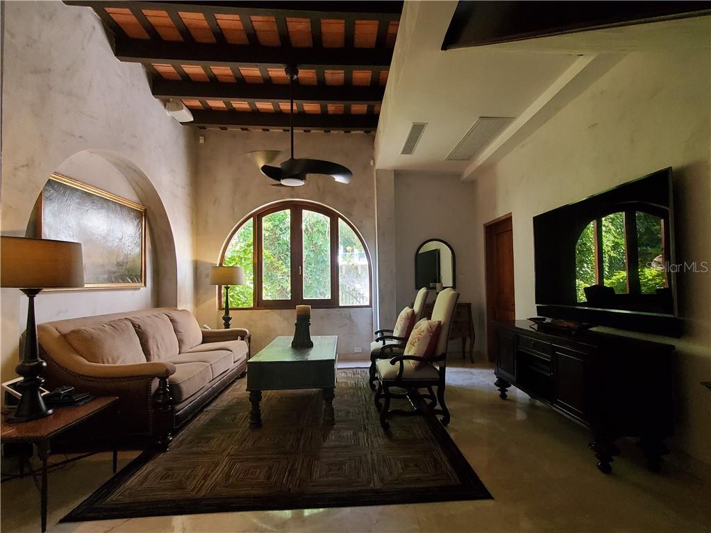 OLD SAN JUAN - Residential