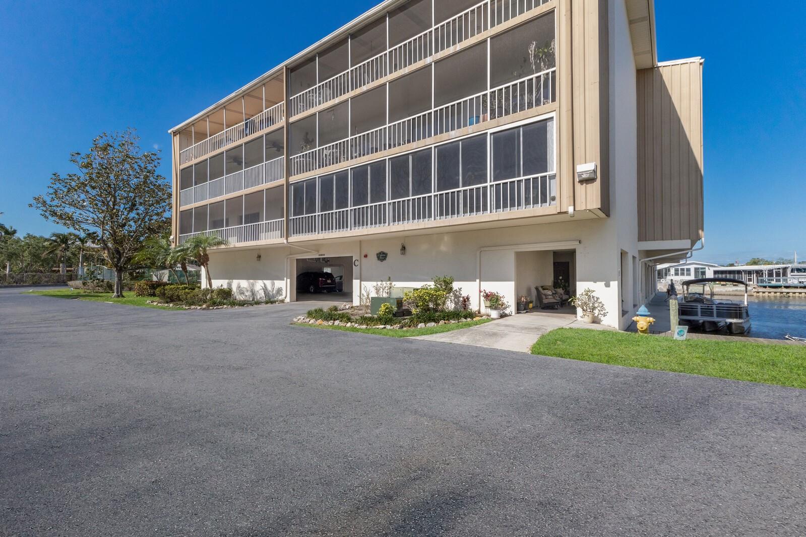 1714 69TH AVENUE W C402