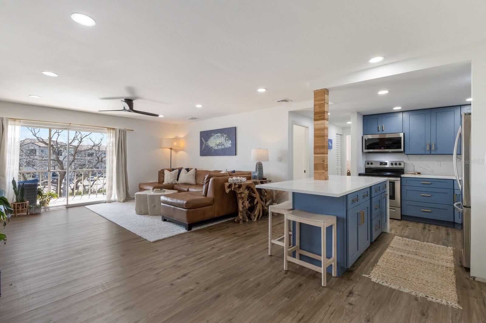 1714 69TH AVENUE W C402