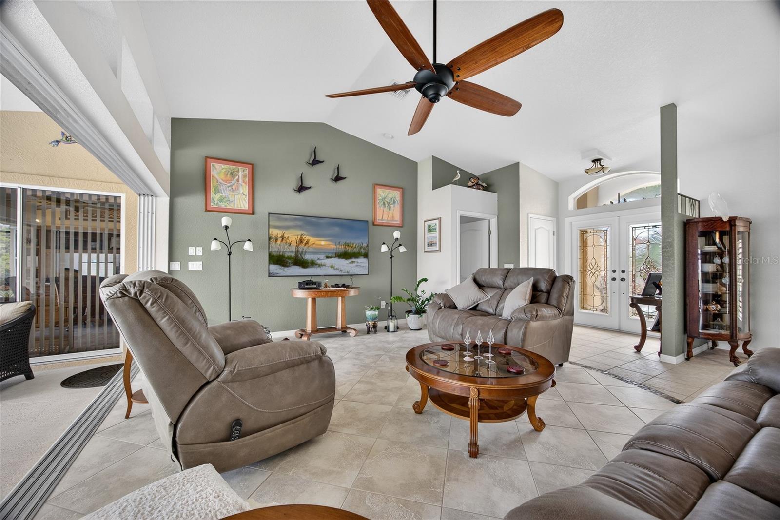 PUNTA GORDA ISLES SEC 14 - Residential