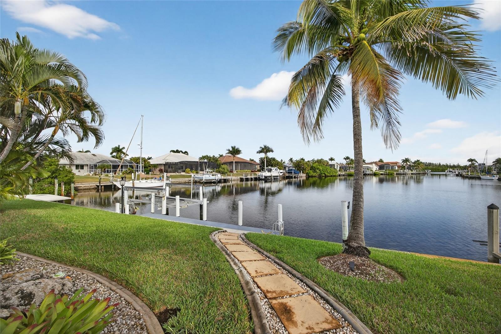 PUNTA GORDA ISLES SEC 14 - Residential