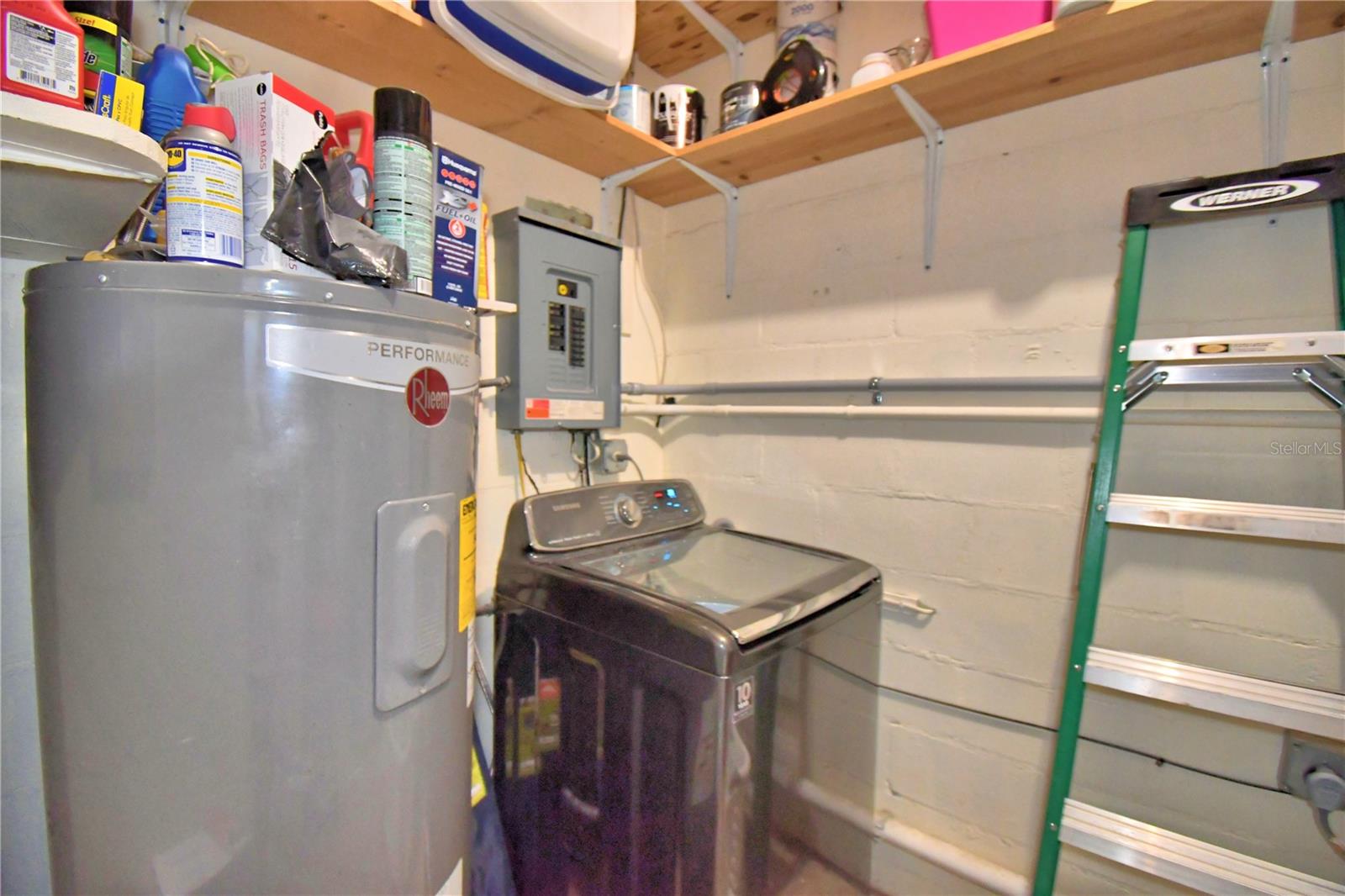 HIGHLAND HILLS - Residential