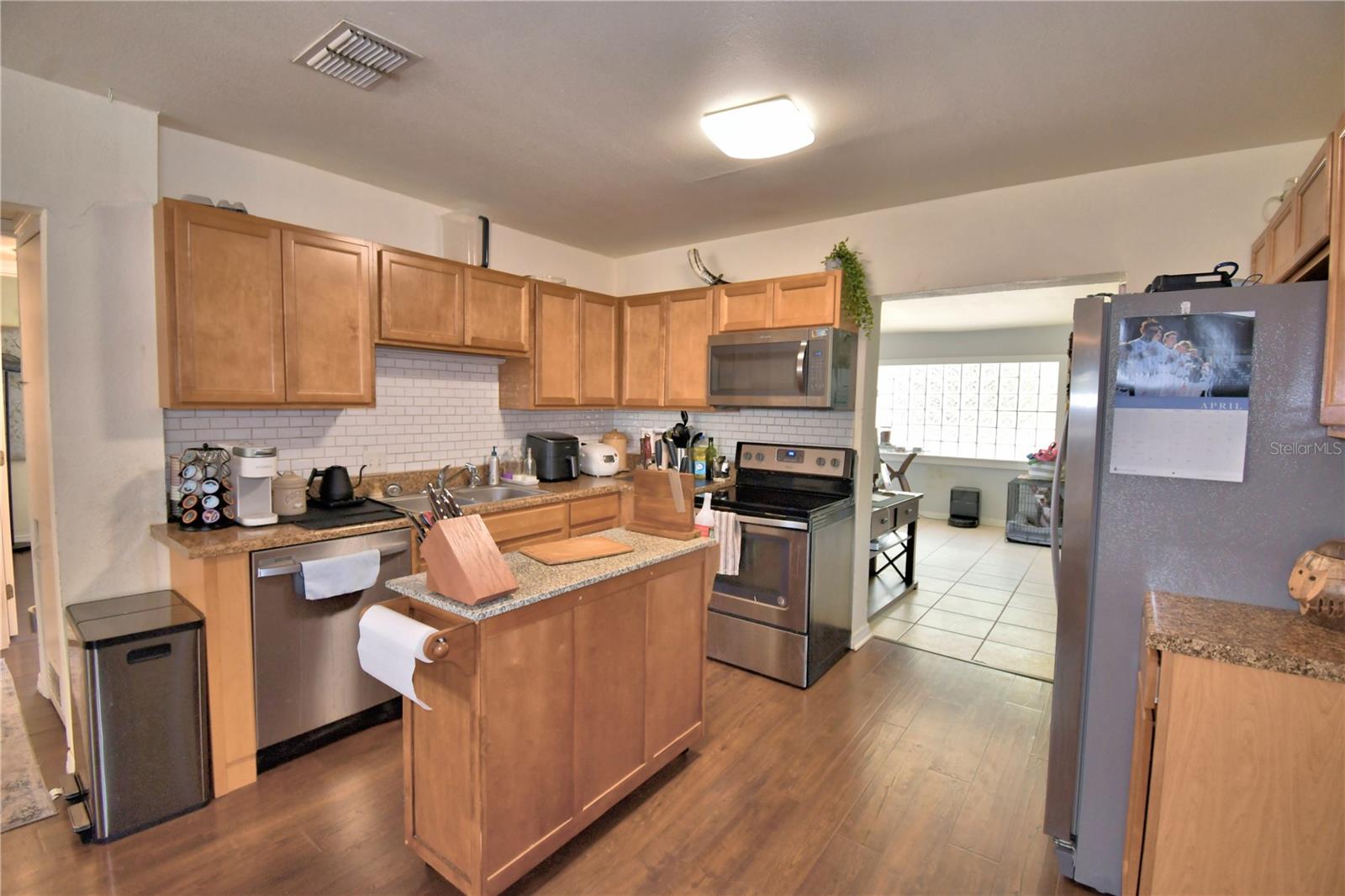 HIGHLAND HILLS - Residential