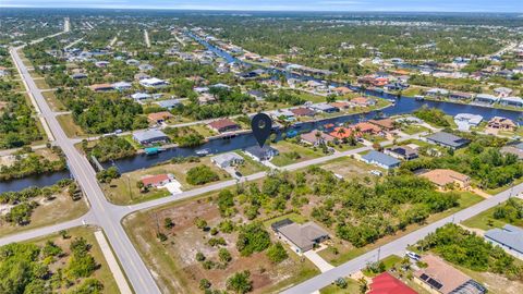 A home in PORT CHARLOTTE