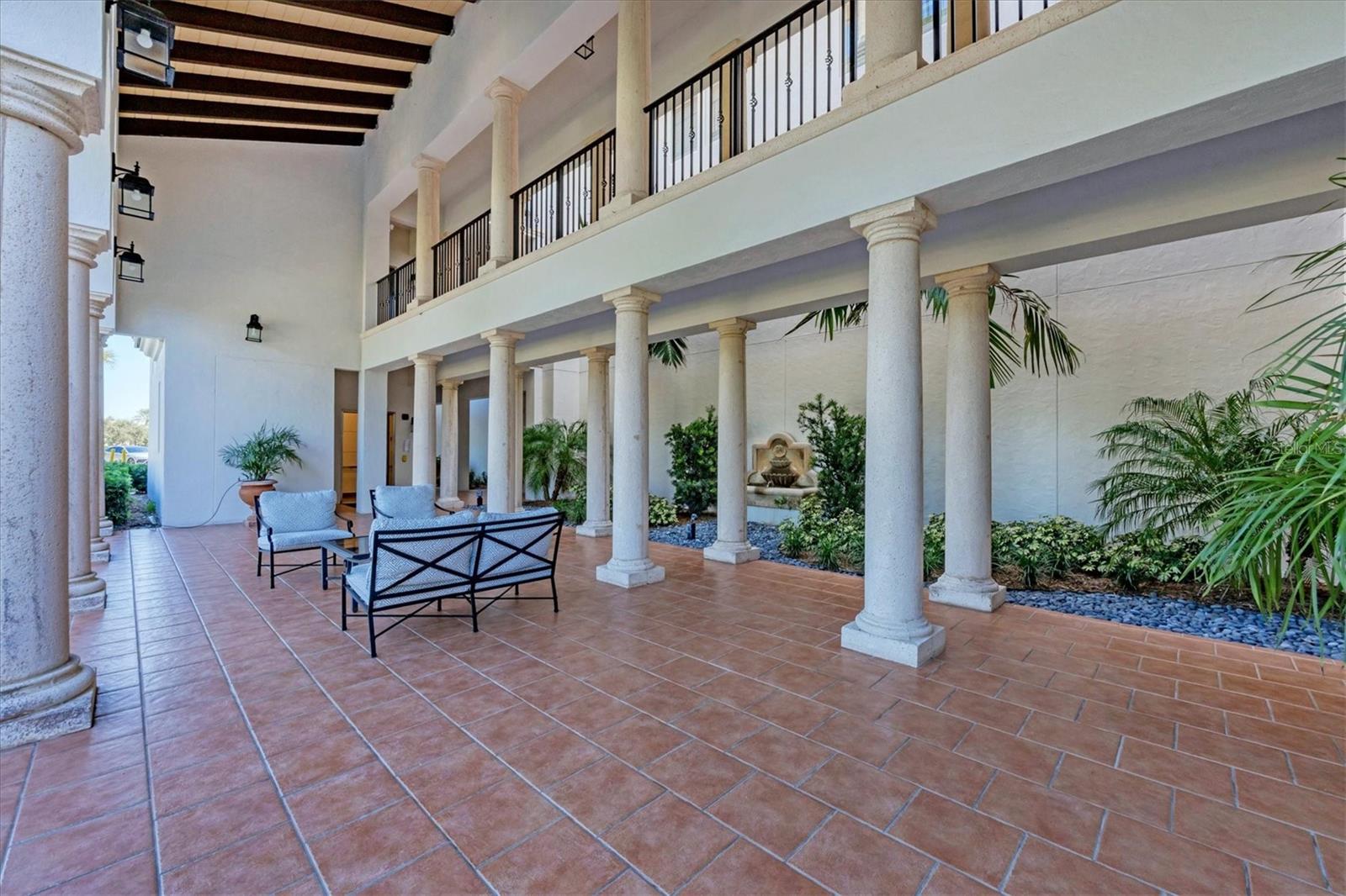 HACIENDA DEL MAR - Residential