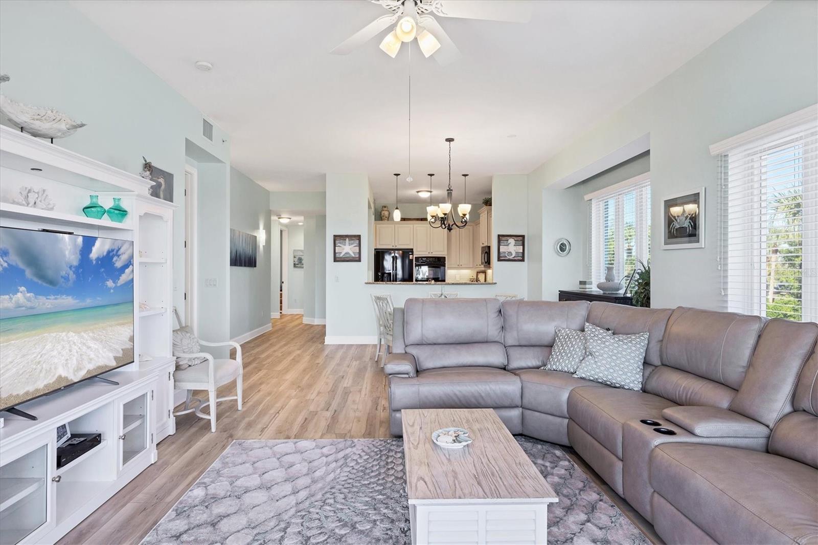 HACIENDA DEL MAR - Residential