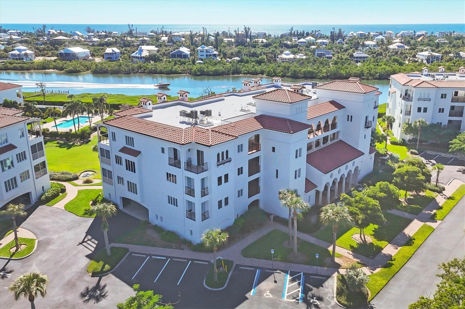 HACIENDA DEL MAR - Residential