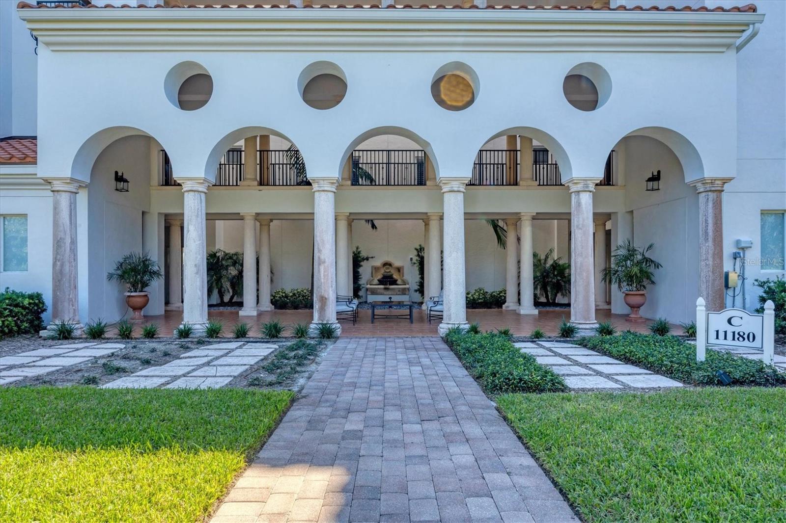 HACIENDA DEL MAR - Residential