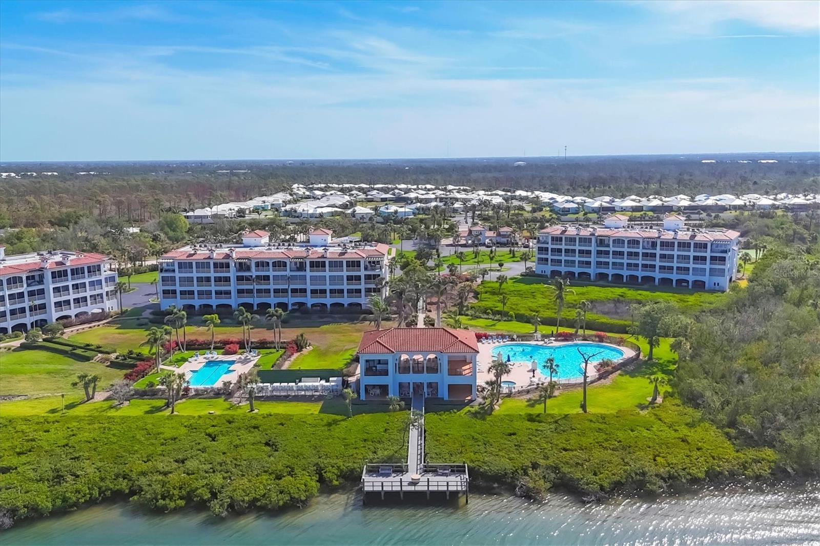 HACIENDA DEL MAR - Residential