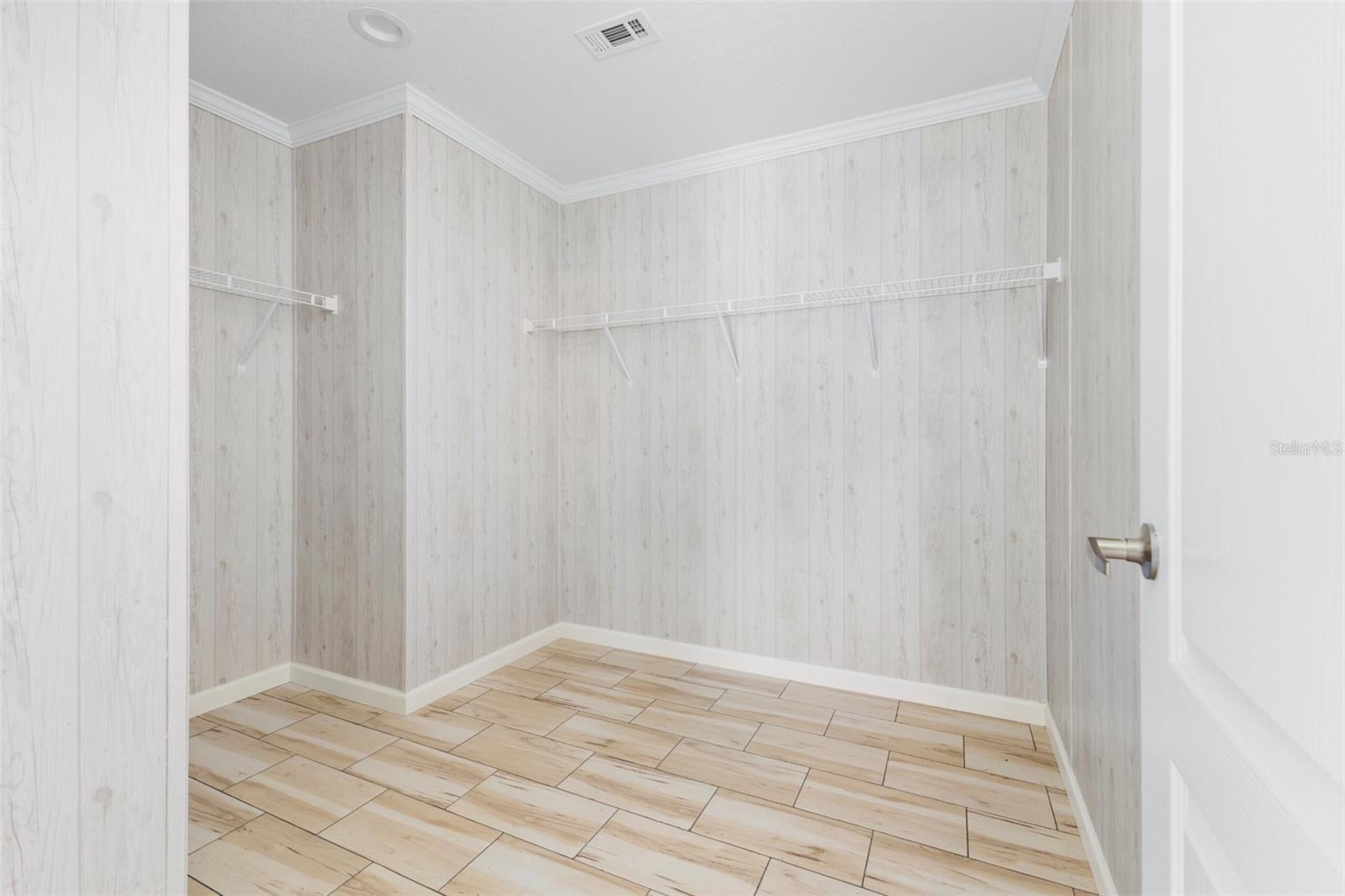 REPLAT/TWIN TIMBERS - Residential