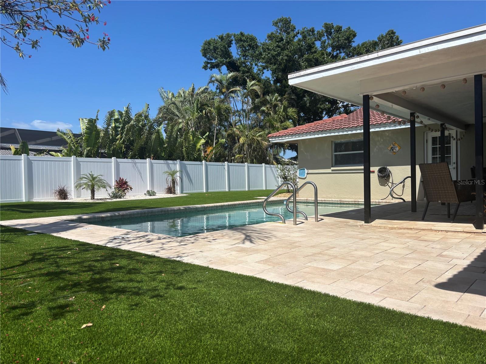 GULF GATE WOODS - Residential Lease