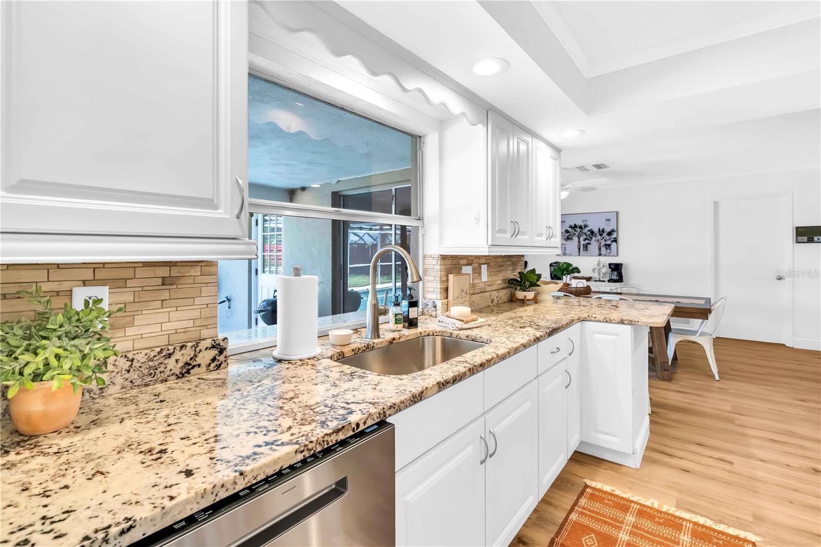 GULF GATE WOODS - Residential Lease