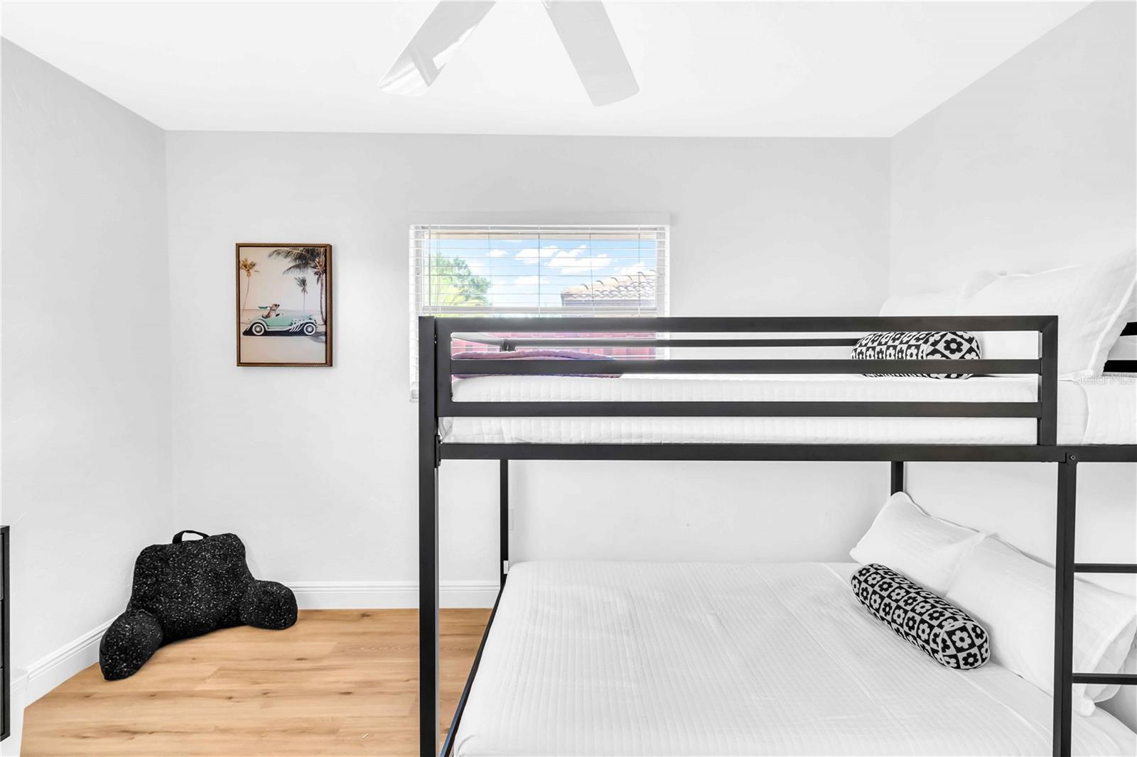 GULF GATE WOODS - Residential Lease