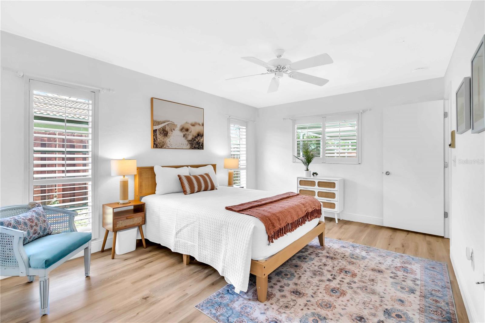 GULF GATE WOODS - Residential Lease