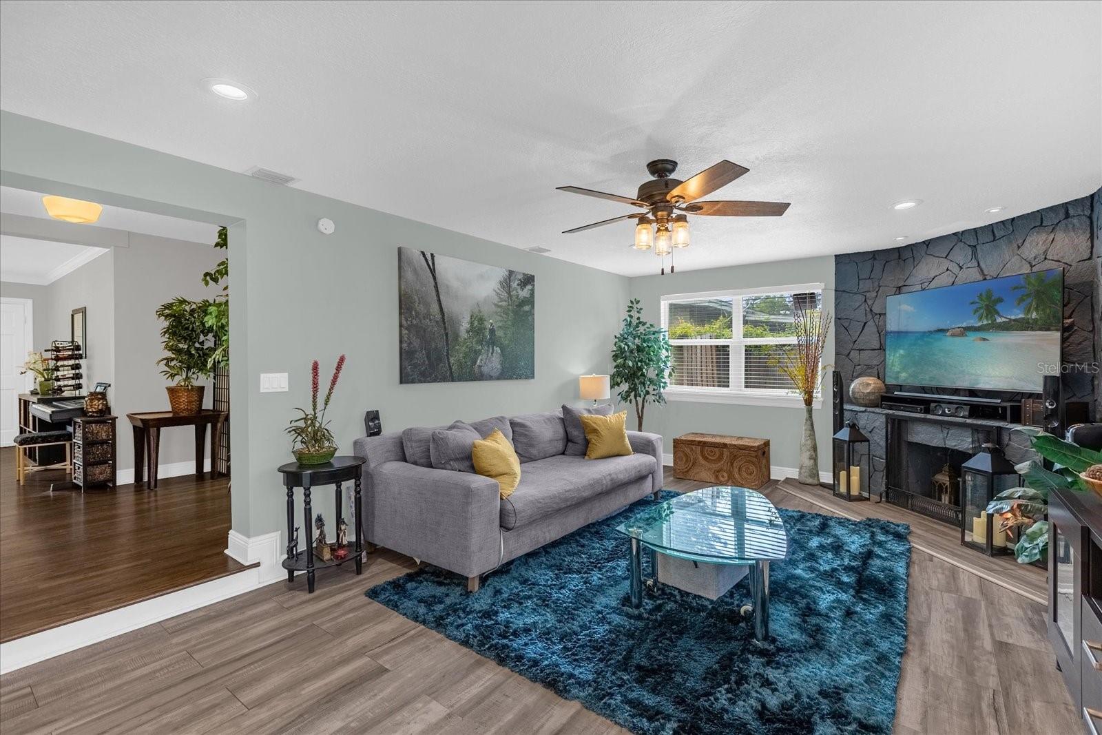 ALBERT LEE RIDGE 1ST ADD - Residential