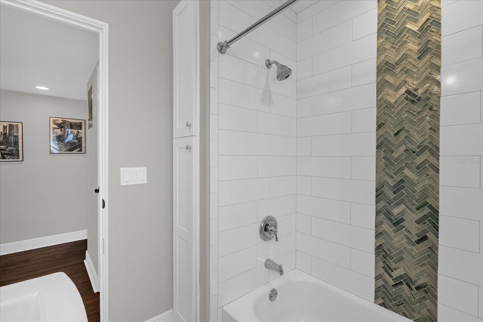 ALBERT LEE RIDGE 1ST ADD - Residential