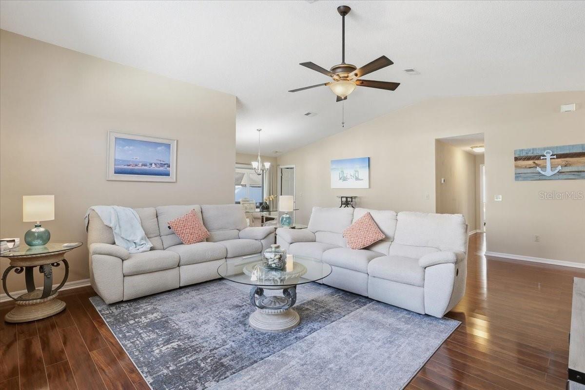 DEERWOOD REP BLK 20 PINE LAKES GOLF COURSE - Residential