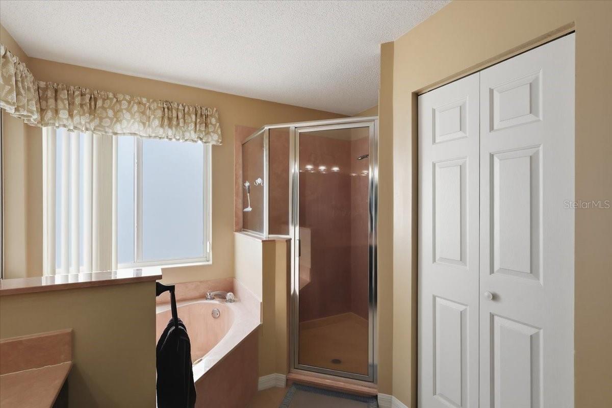 DEERWOOD REP BLK 20 PINE LAKES GOLF COURSE - Residential