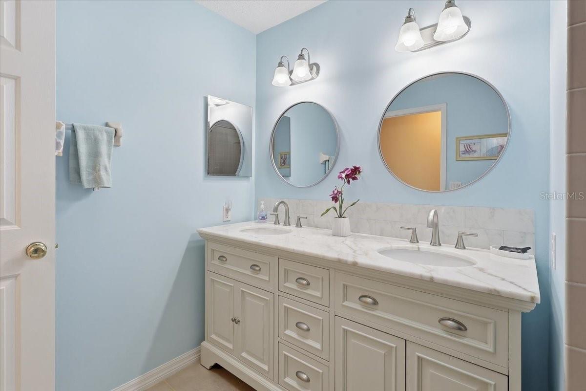 DEERWOOD REP BLK 20 PINE LAKES GOLF COURSE - Residential