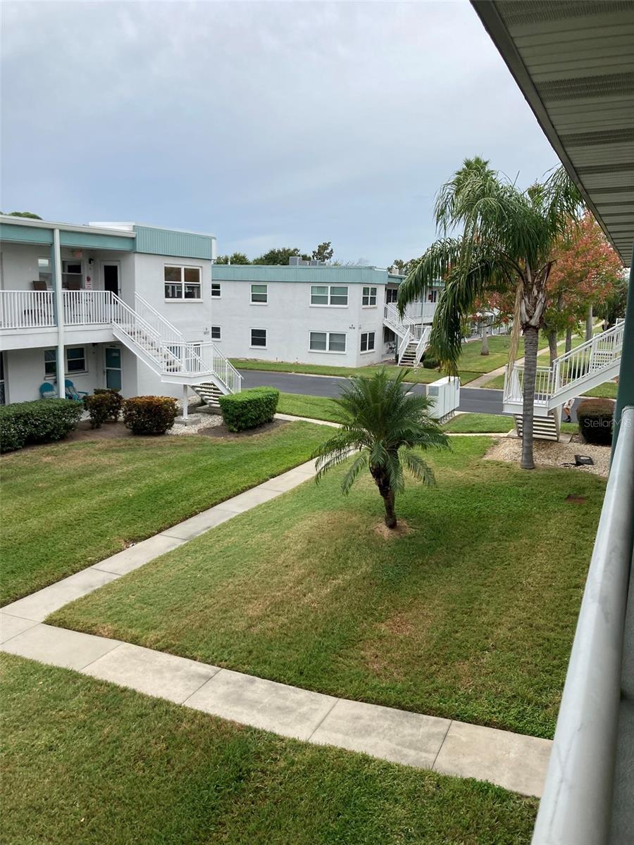 PARADISE SHORES - Residential Lease