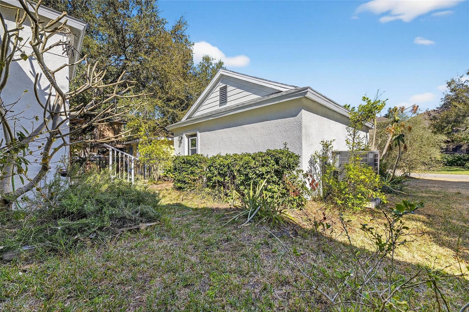 FISHHAWK RANCH TOWNCENTER PHAS - Residential