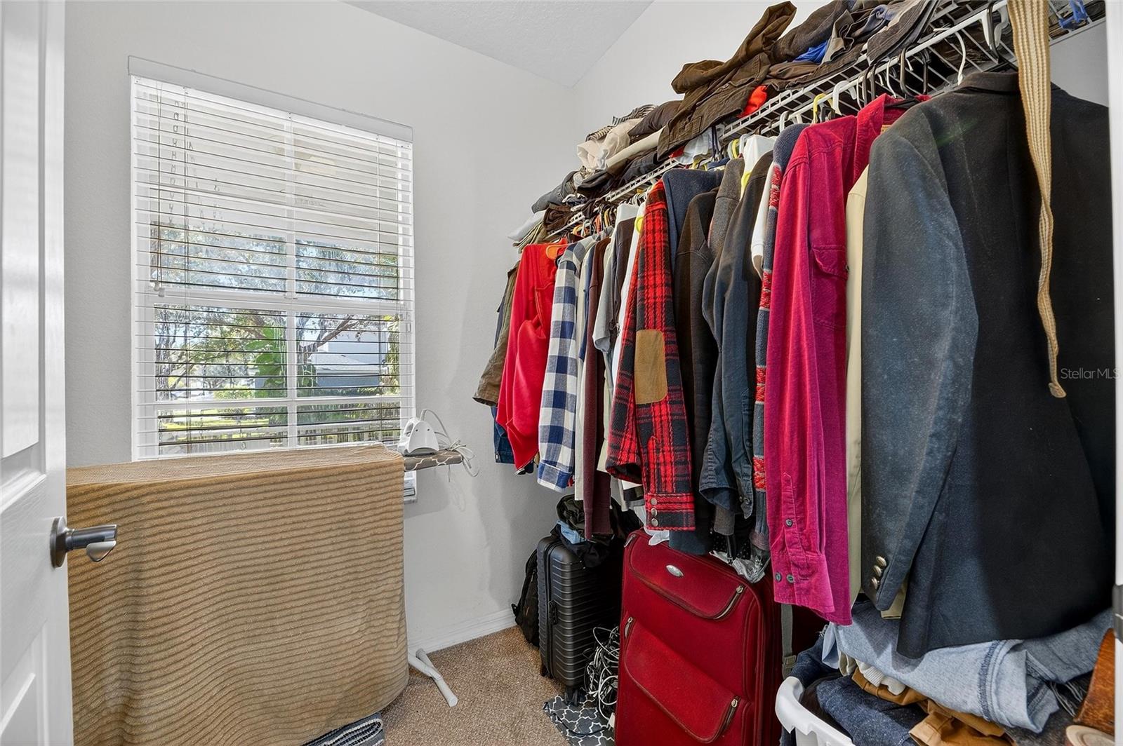 FISHHAWK RANCH TOWNCENTER PHAS - Residential