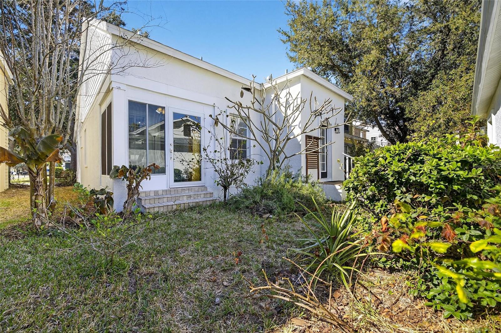 FISHHAWK RANCH TOWNCENTER PHAS - Residential