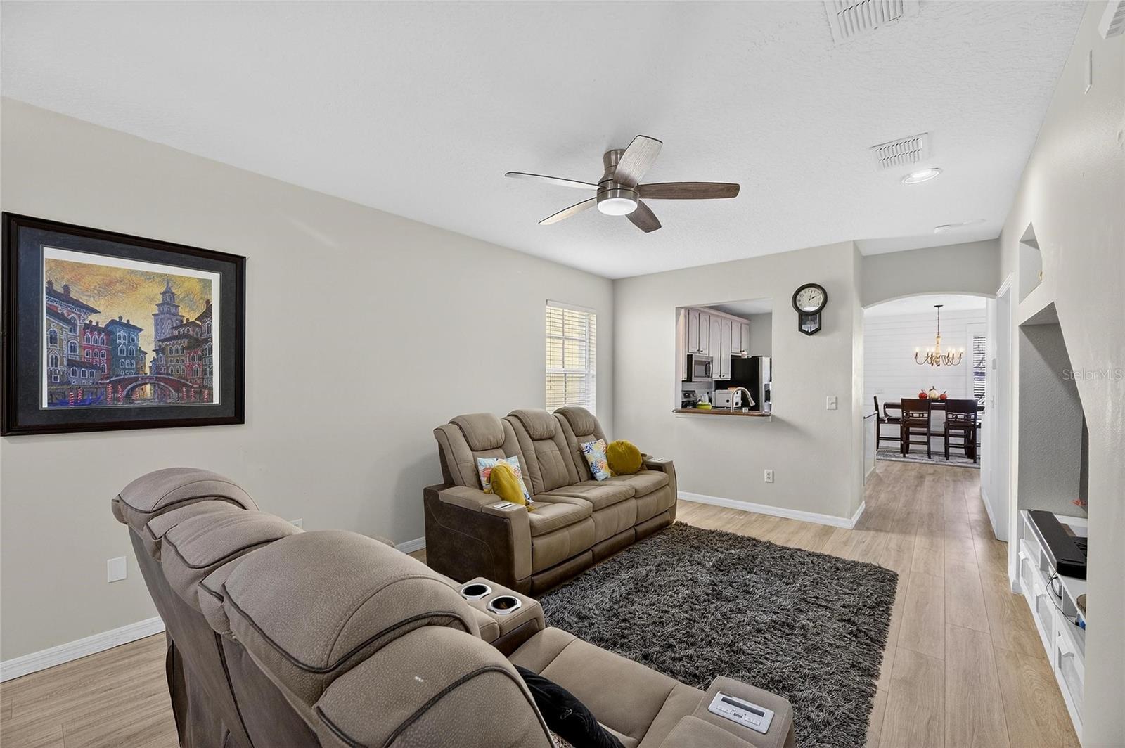 FISHHAWK RANCH TOWNCENTER PHAS - Residential