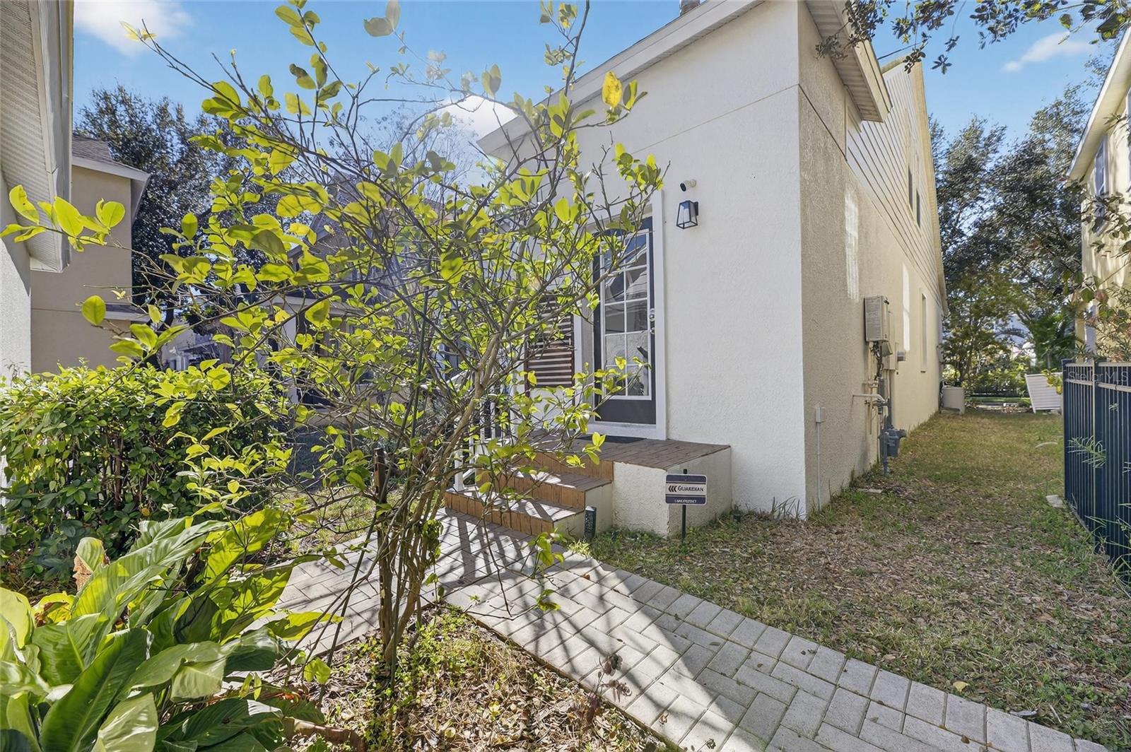 FISHHAWK RANCH TOWNCENTER PHAS - Residential