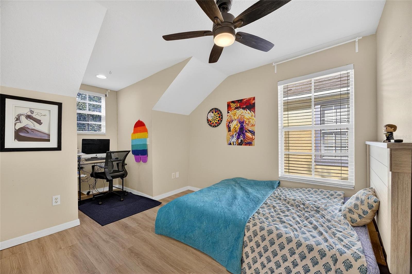 FISHHAWK RANCH TOWNCENTER PHAS - Residential