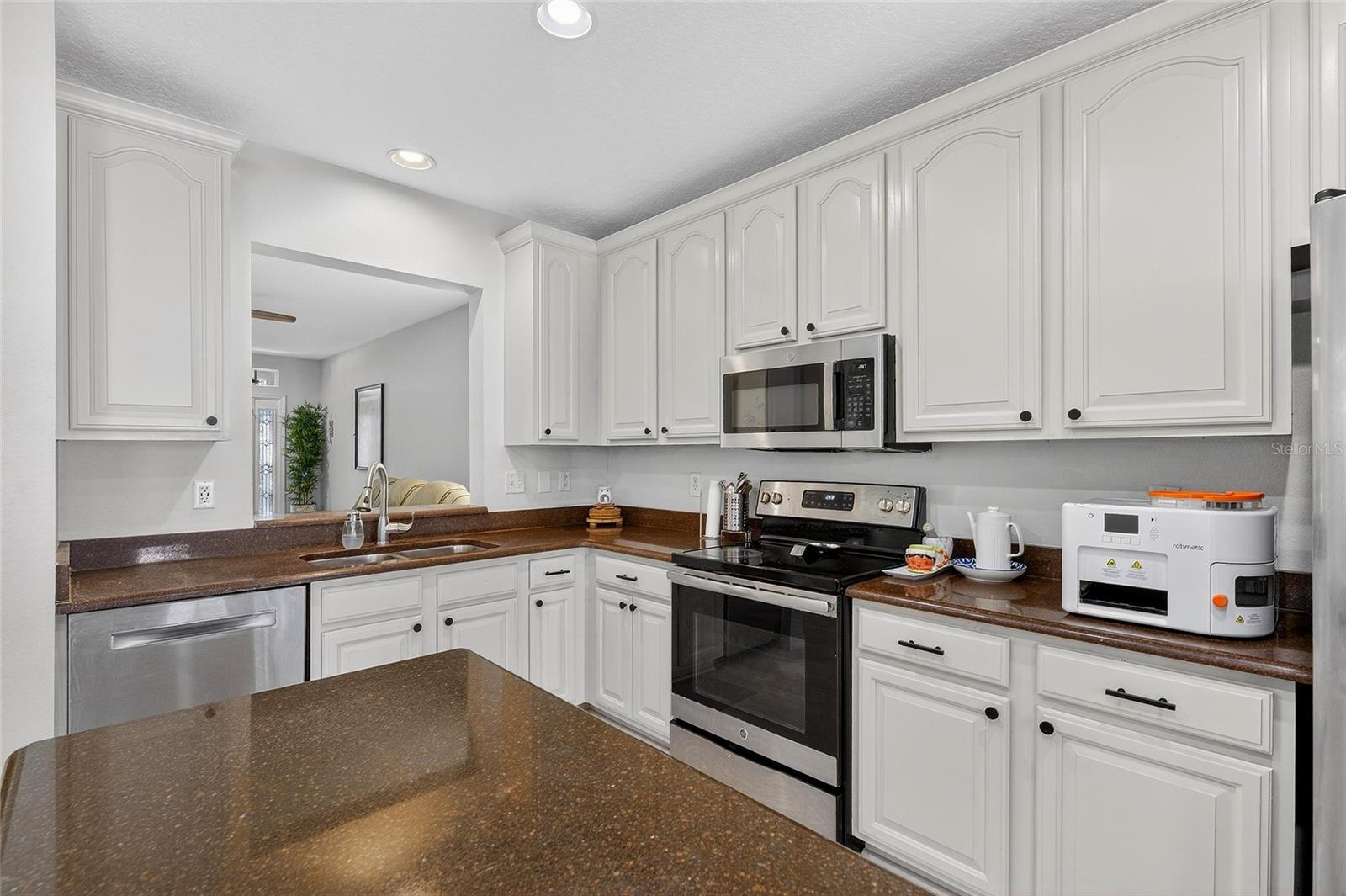 FISHHAWK RANCH TOWNCENTER PHAS - Residential