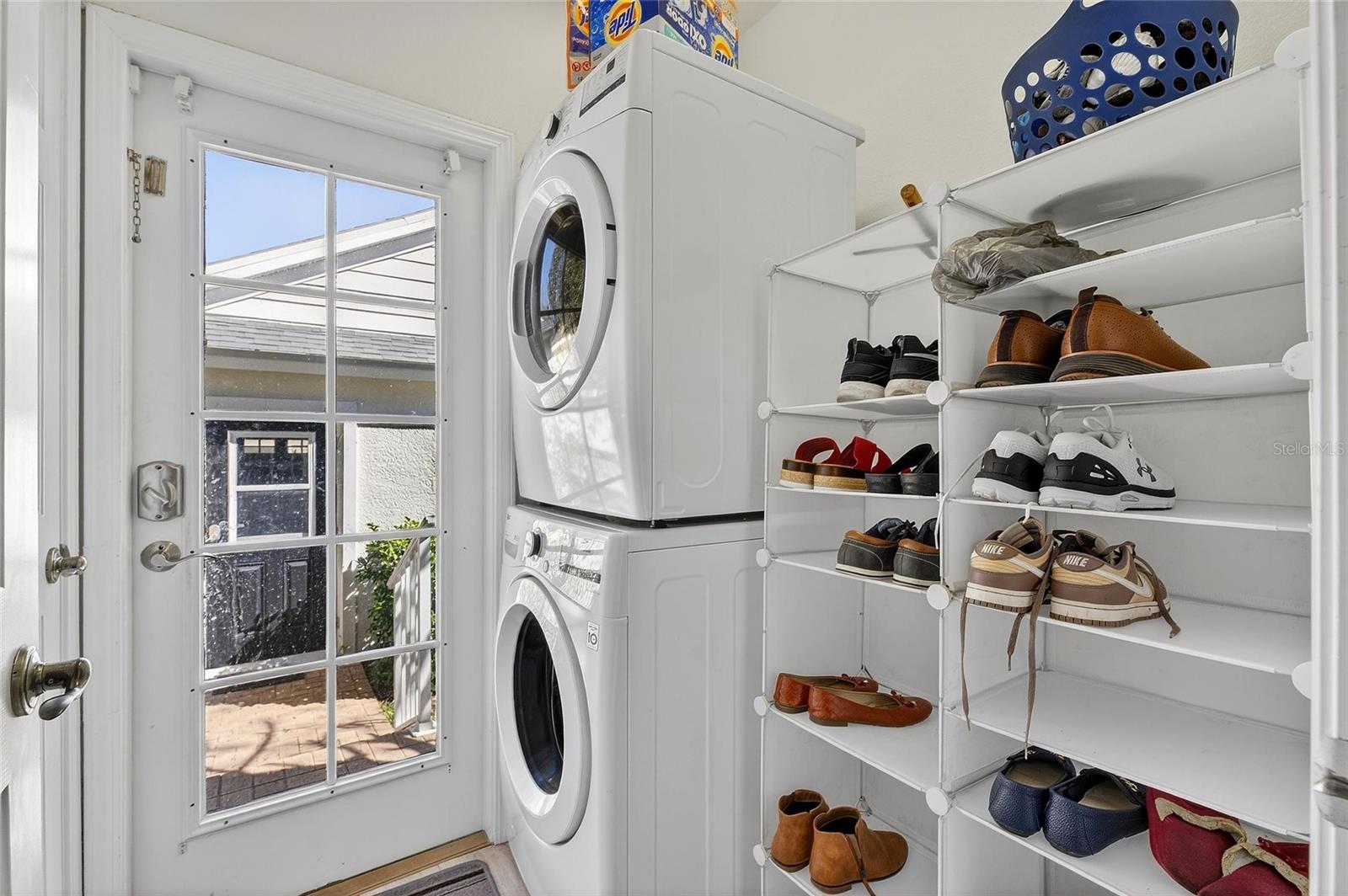 FISHHAWK RANCH TOWNCENTER PHAS - Residential