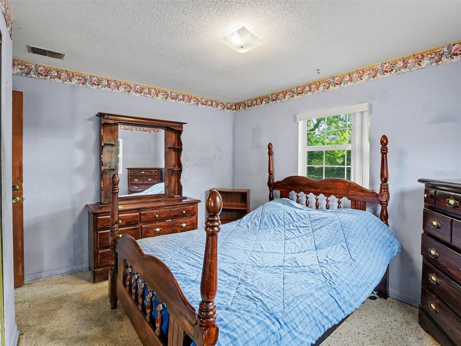 PEACH LAKE MANOR UT 4 - Residential