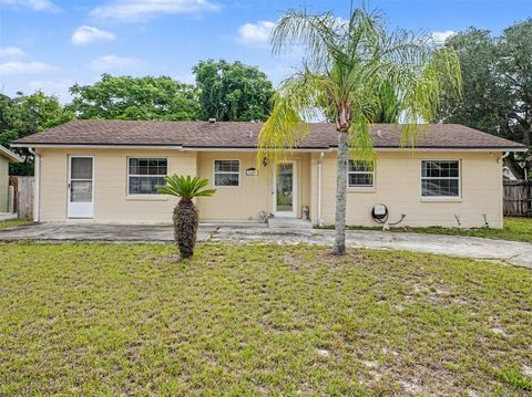 Photo of 1609 Maureen Avenue #4, Ocoee, FL 34761 (MLS # O6407115)