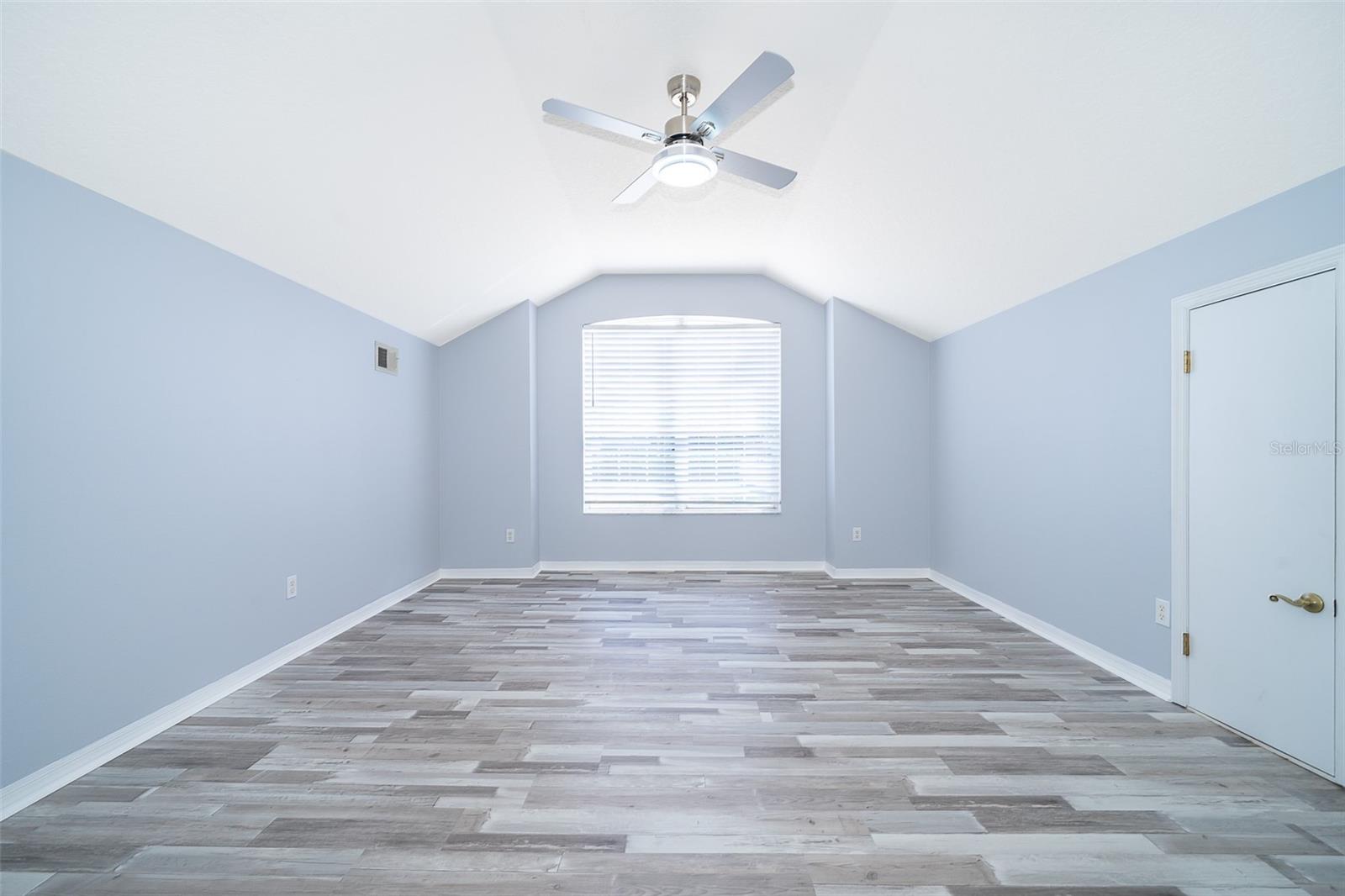 SAND LAKE POINT - Residential Lease