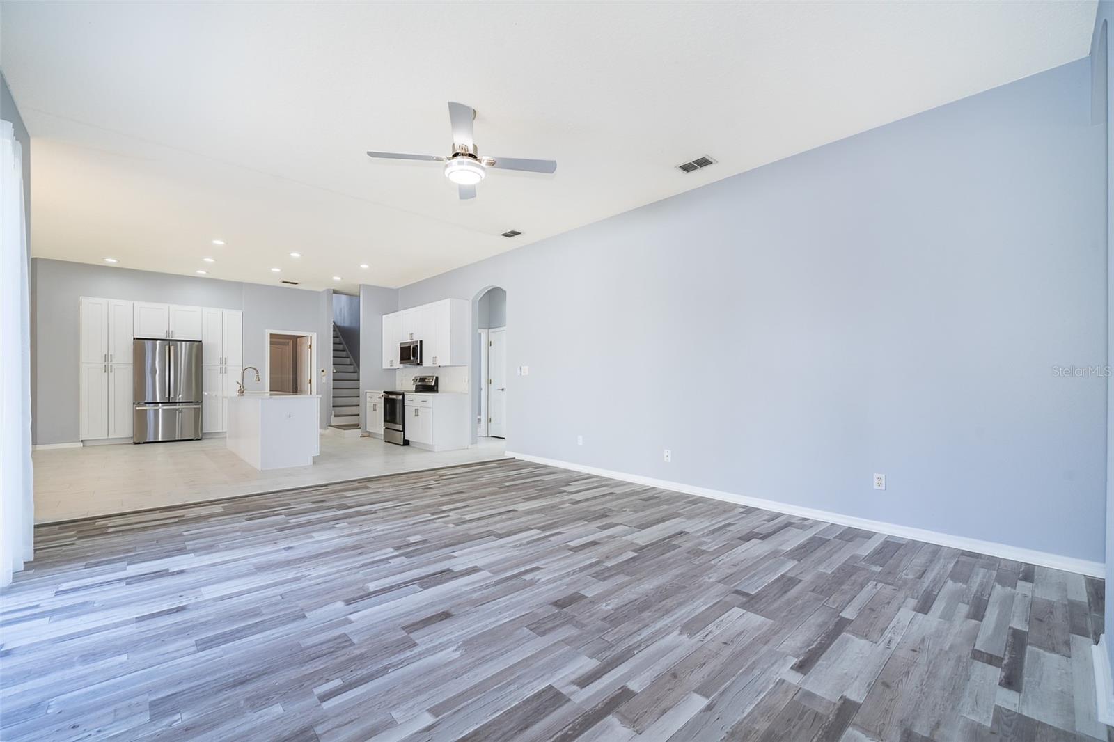 SAND LAKE POINT - Residential Lease