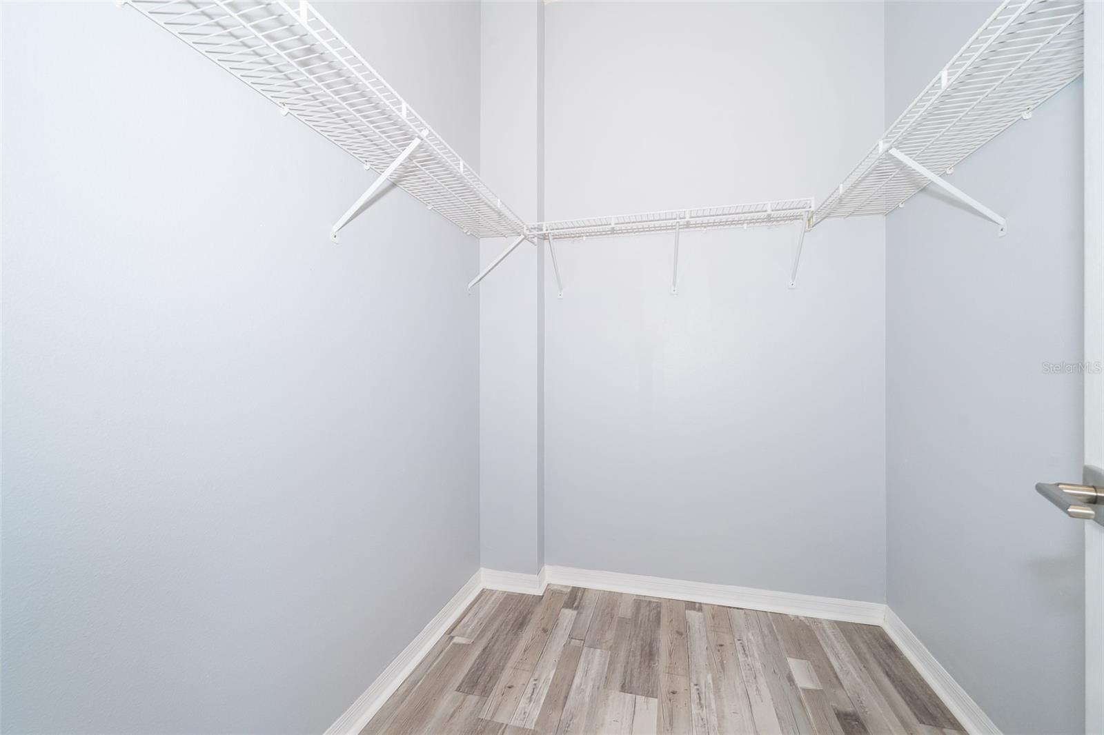 SAND LAKE POINT - Residential Lease