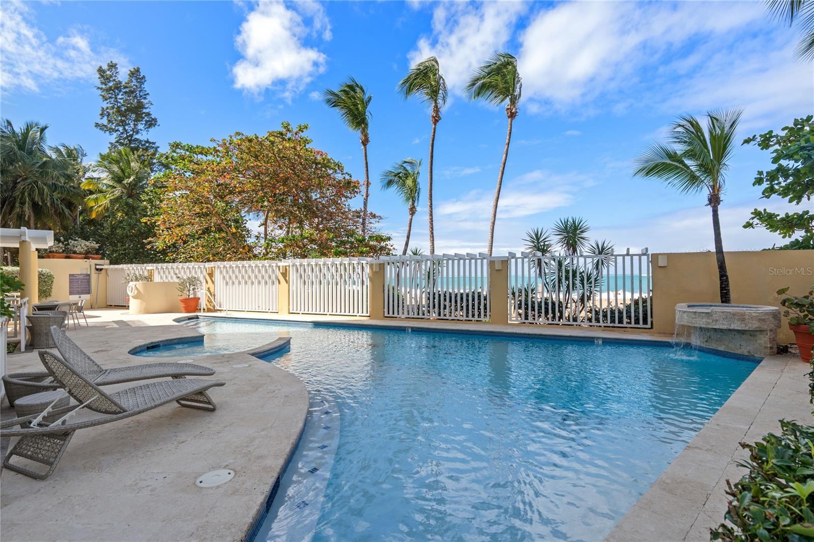 CARRION COURT PLAYA - Residential