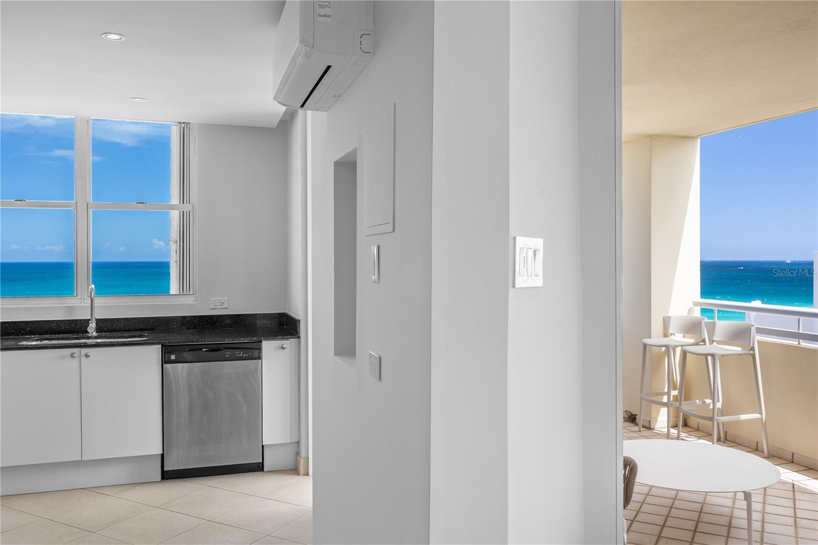 CARRION COURT PLAYA - Residential