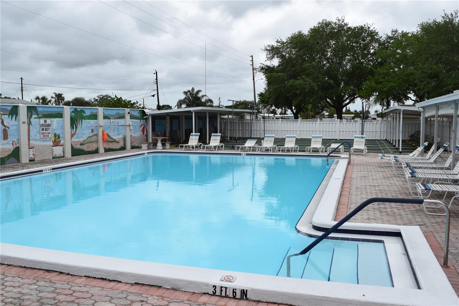 TAHITIAN GARDENS CONDO - Residential