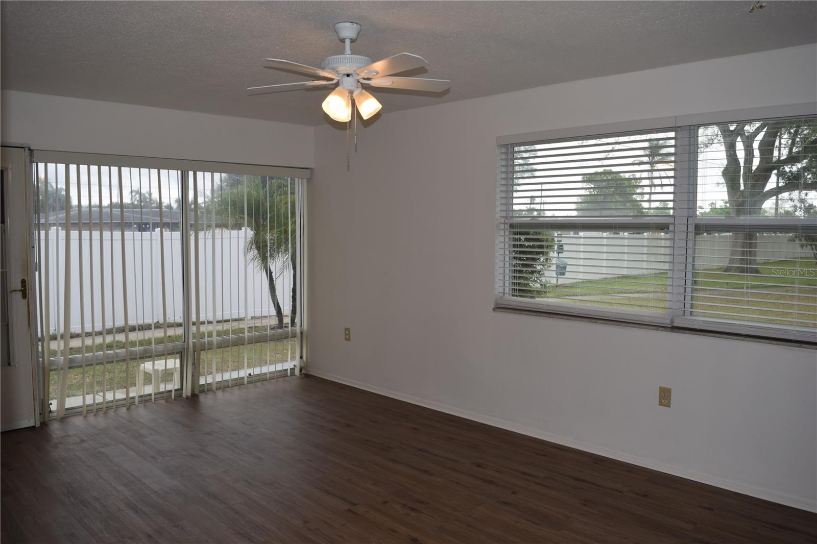 TAHITIAN GARDENS CONDO - Residential