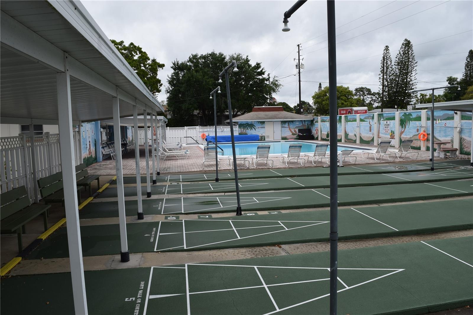 TAHITIAN GARDENS CONDO - Residential