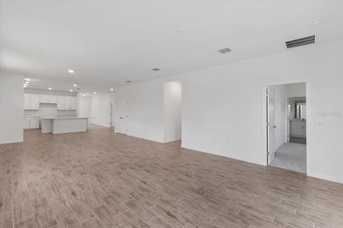 2533 RAGHAV TRAIL