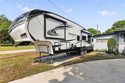 Tiny photo for 32739 Lake Eustis Drive, Tavares, FL 32778 (MLS # G5112175)