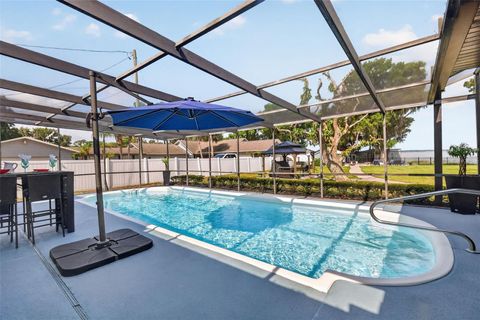 Tiny photo for 32739 Lake Eustis Drive, Tavares, FL 32778 (MLS # G5112175)