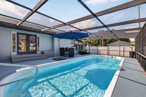 Tiny photo for 32739 Lake Eustis Drive, Tavares, FL 32778 (MLS # G5112175)