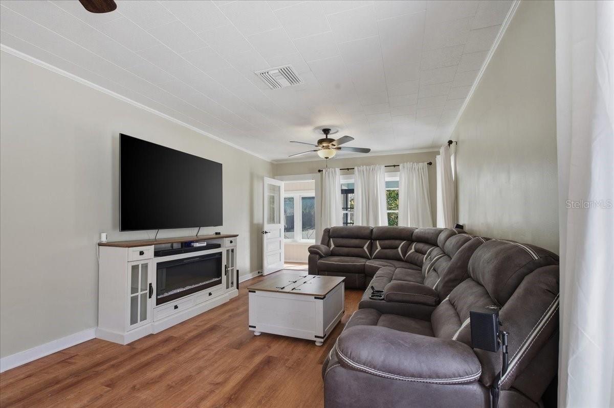 FAIRVIEW - Residential