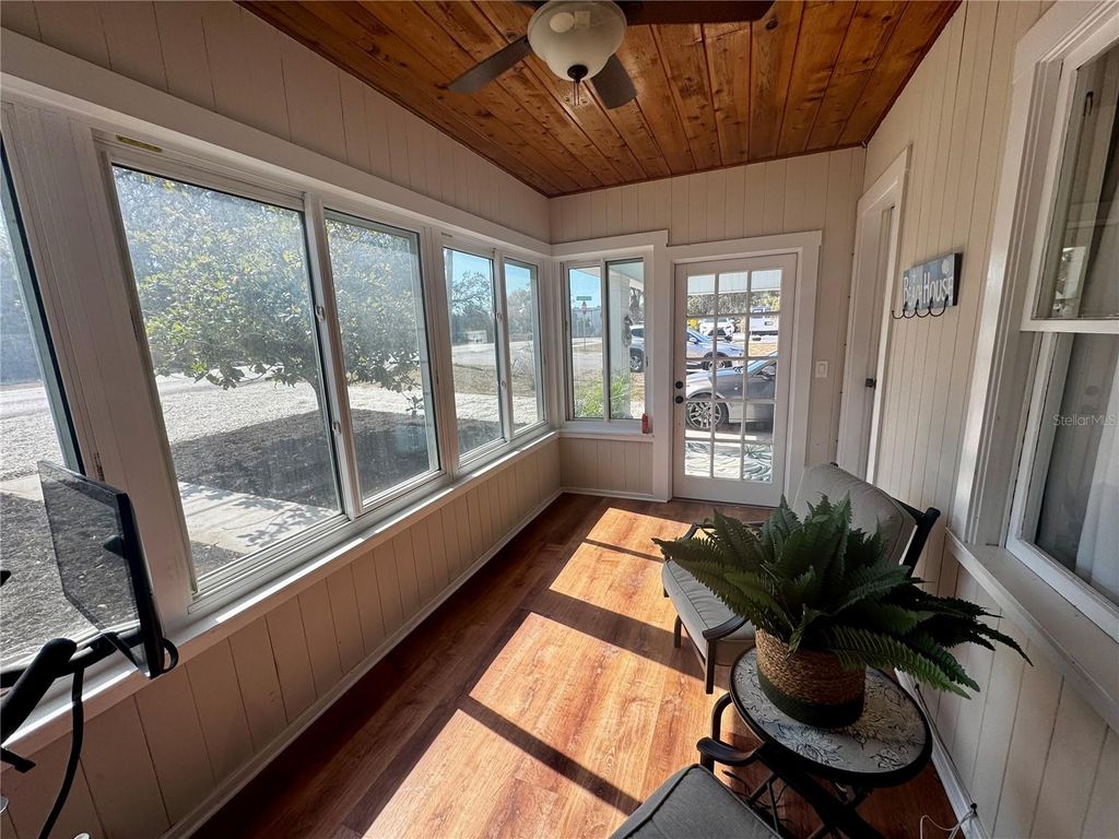 Photo of 86 Anclote Road, Tarpon Springs, FL 34689 (MLS # A4682679)